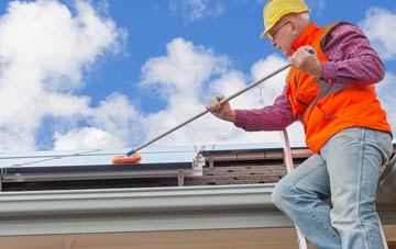 Dafen soft wash roof cleaning